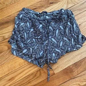 Brandy Melville size S shorts